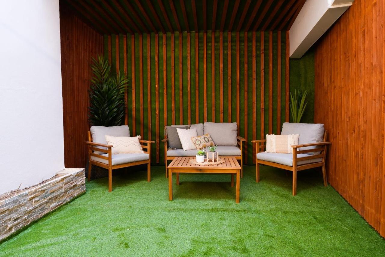 Gibraltar Nest 2-Hosted By Sweetstay Exterior photo